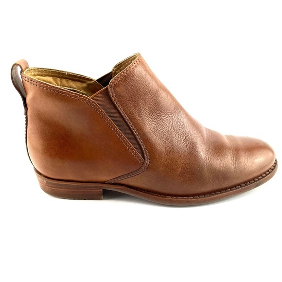 L.L Bean Women’s Ankle‎ Leather Boots/Booties - Picture 1 of 8